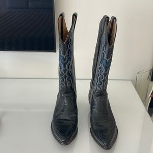 These are original Billy Martin cowboy boots and they are in excellent shape